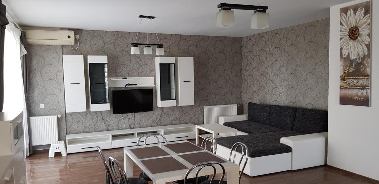 אולימפ Apartament Lux Albert מראה חיצוני תמונה