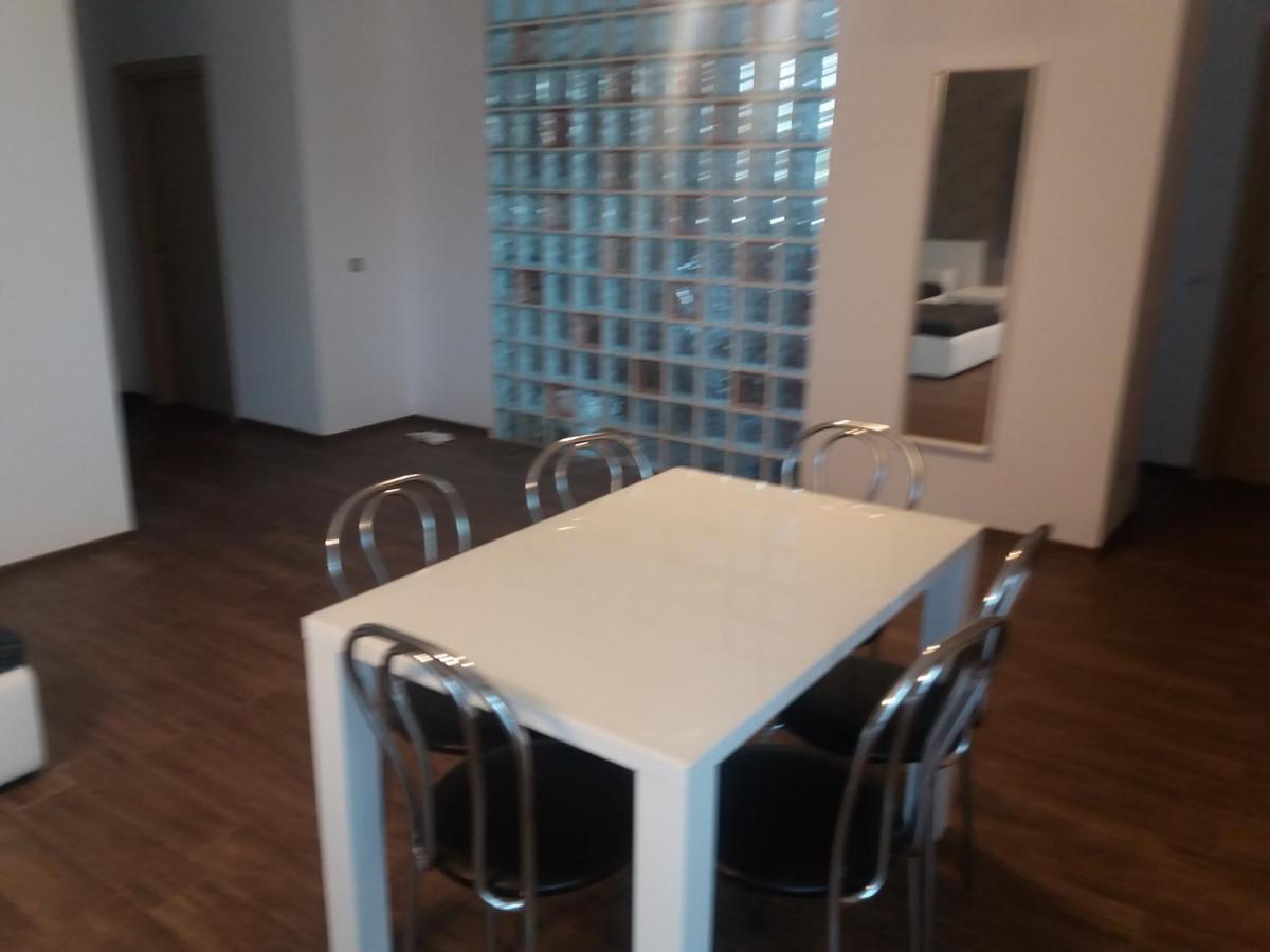 אולימפ Apartament Lux Albert מראה חיצוני תמונה